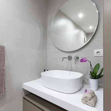 - Goelba Apartment *